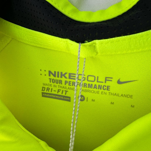 NWT Men’s Nike Golf Shirt size M - Picture 2 of 5